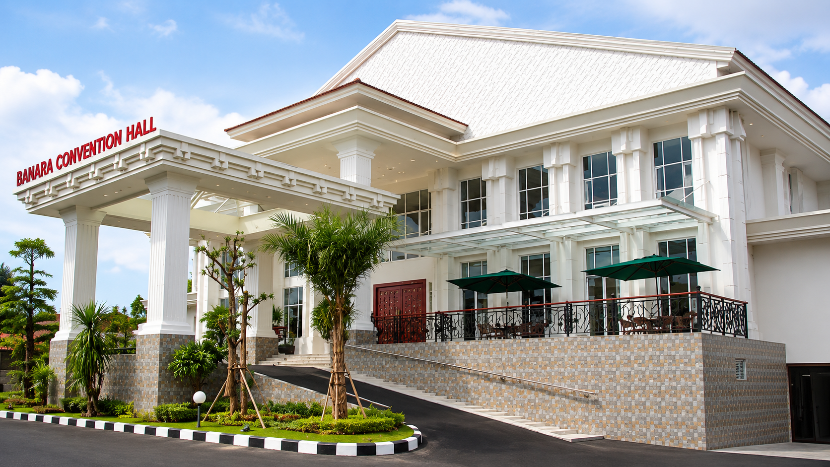 Tampilan depan Banara Convention Hall dengan bangunan megah bergaya modern klasik dan fasilitas venue acara di Bogor